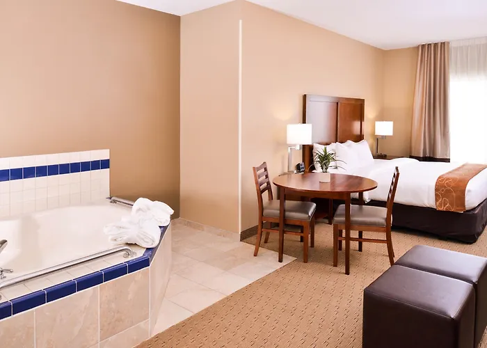 Comfort Hotel Mount Vernon