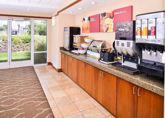 Comfort Hotel Mount Vernon